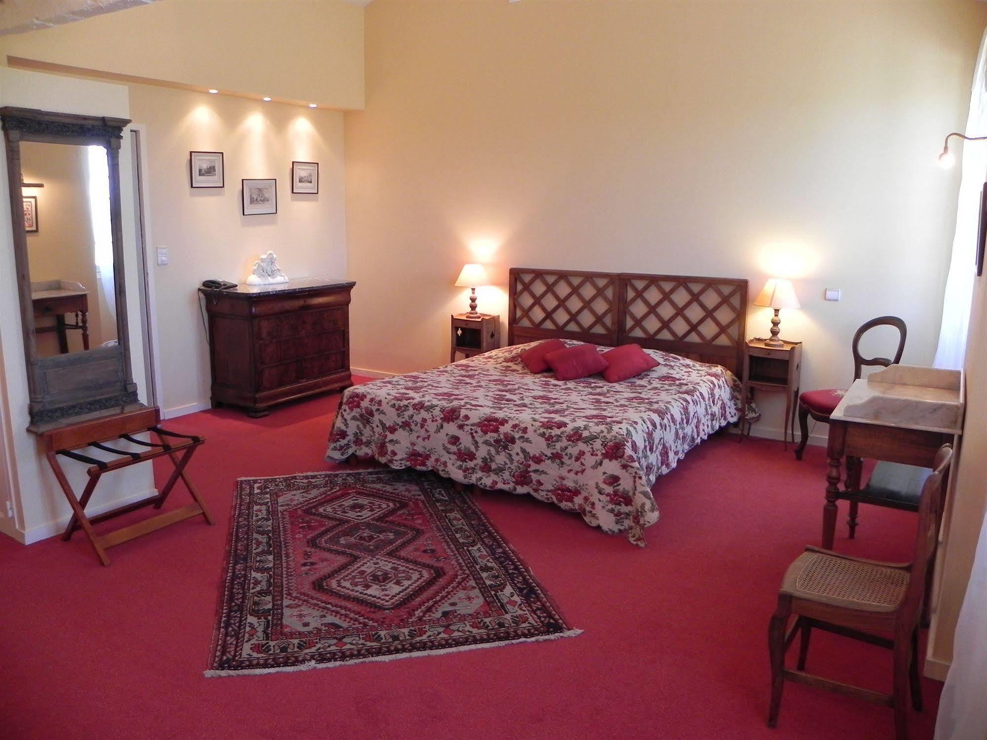 Chateau Belles Graves Bed and Breakfast Pomérols Zewnętrze zdjęcie