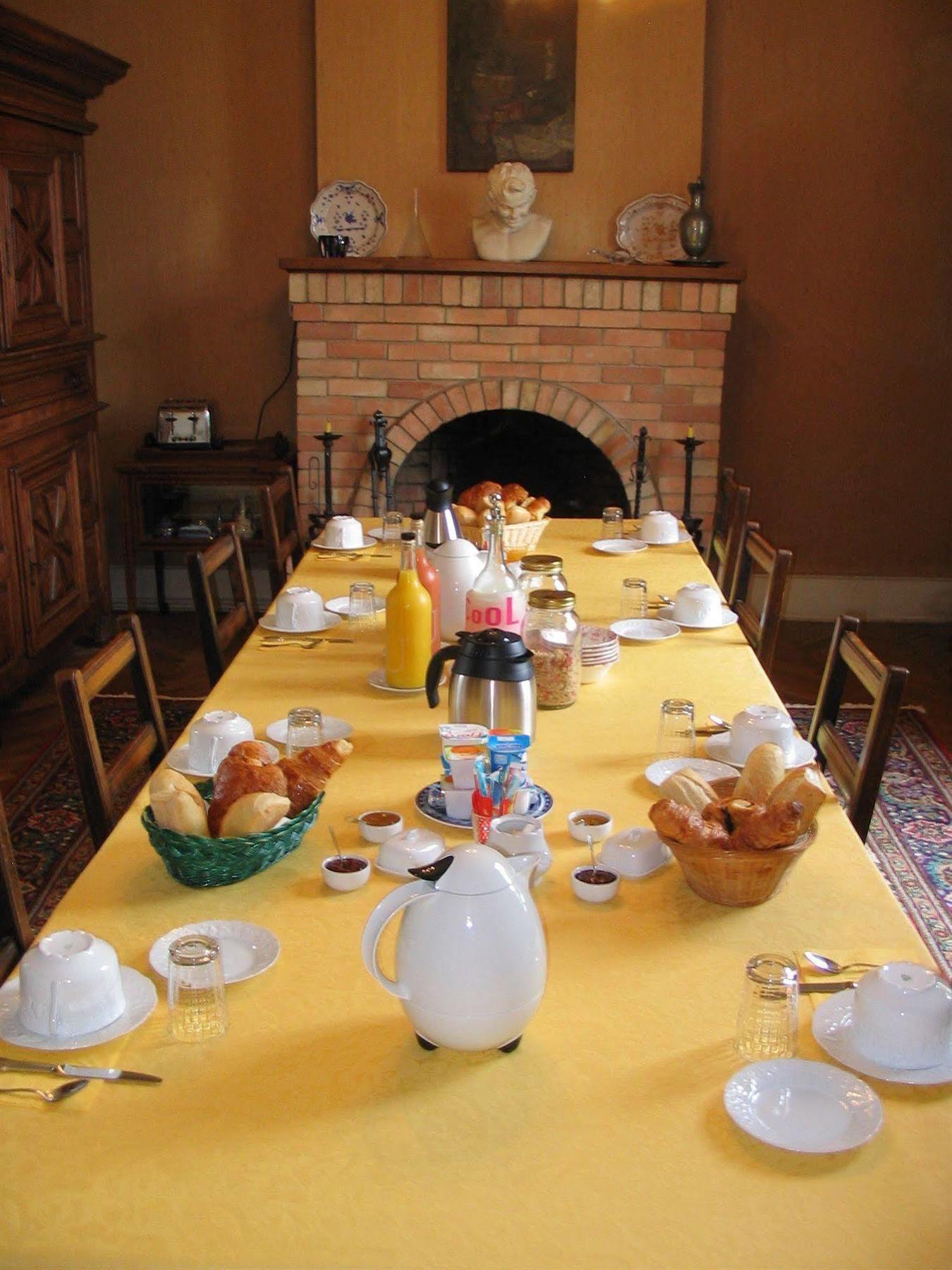 Chateau Belles Graves Bed and Breakfast Pomérols Zewnętrze zdjęcie